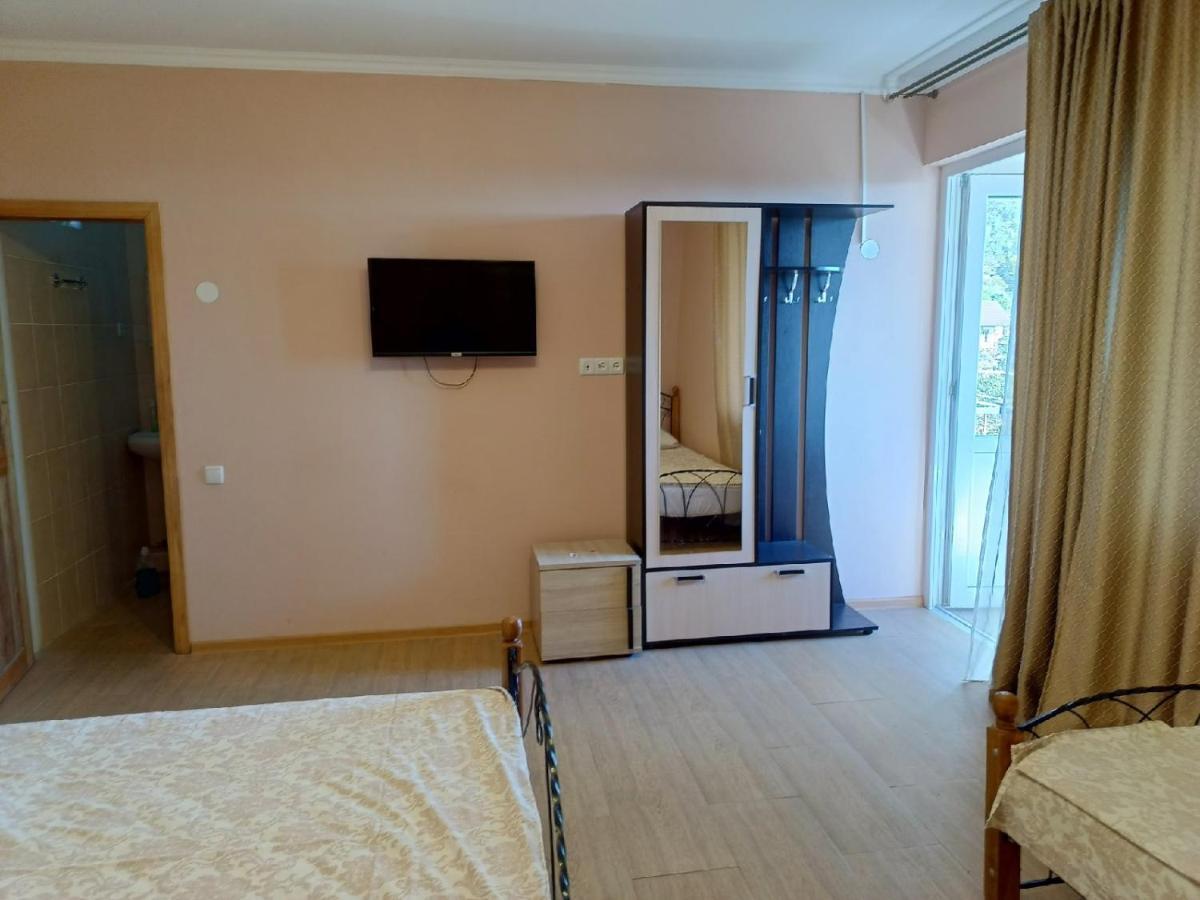 Inzhir Guest House New Athos Kültér fotó